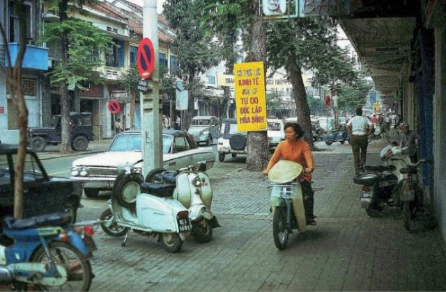 老照片70年代初的越南西贡竟这么繁荣发达