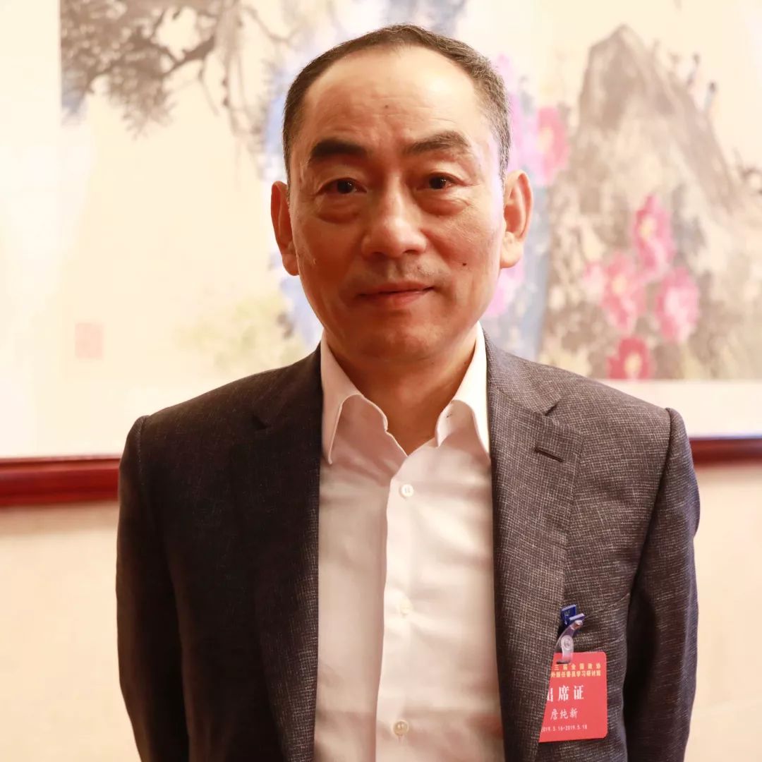 视频詹纯新工程机械展有助于本土工程师精神的积淀委员说