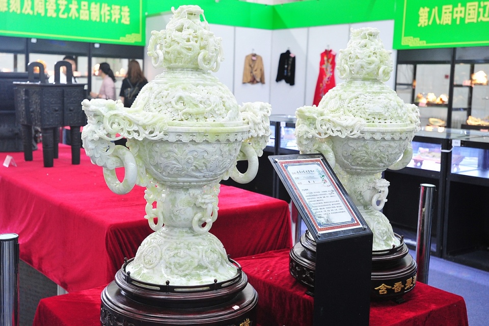 辽宁万客来集团玉生源玉石养生漆亮相沈城