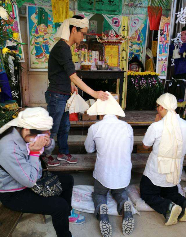 祭奠死人图片大全图片