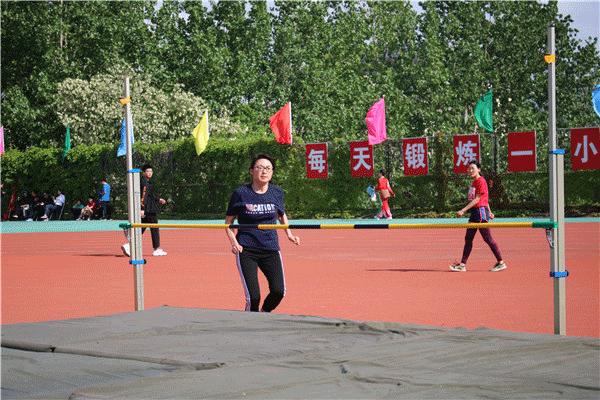 【玛珈之窗】注意!一大波不容错过的运动会精彩动图袭来.