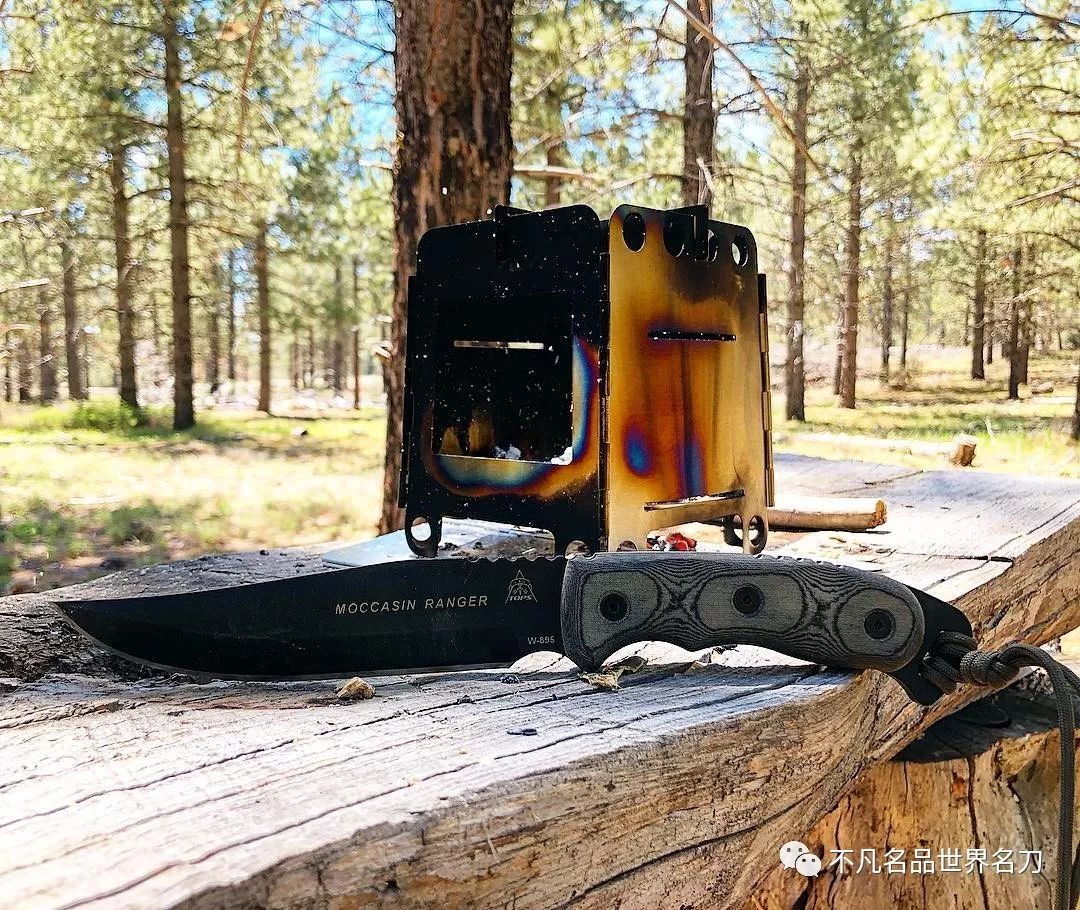 tops美国尖端战术刀每天不一样的美图三