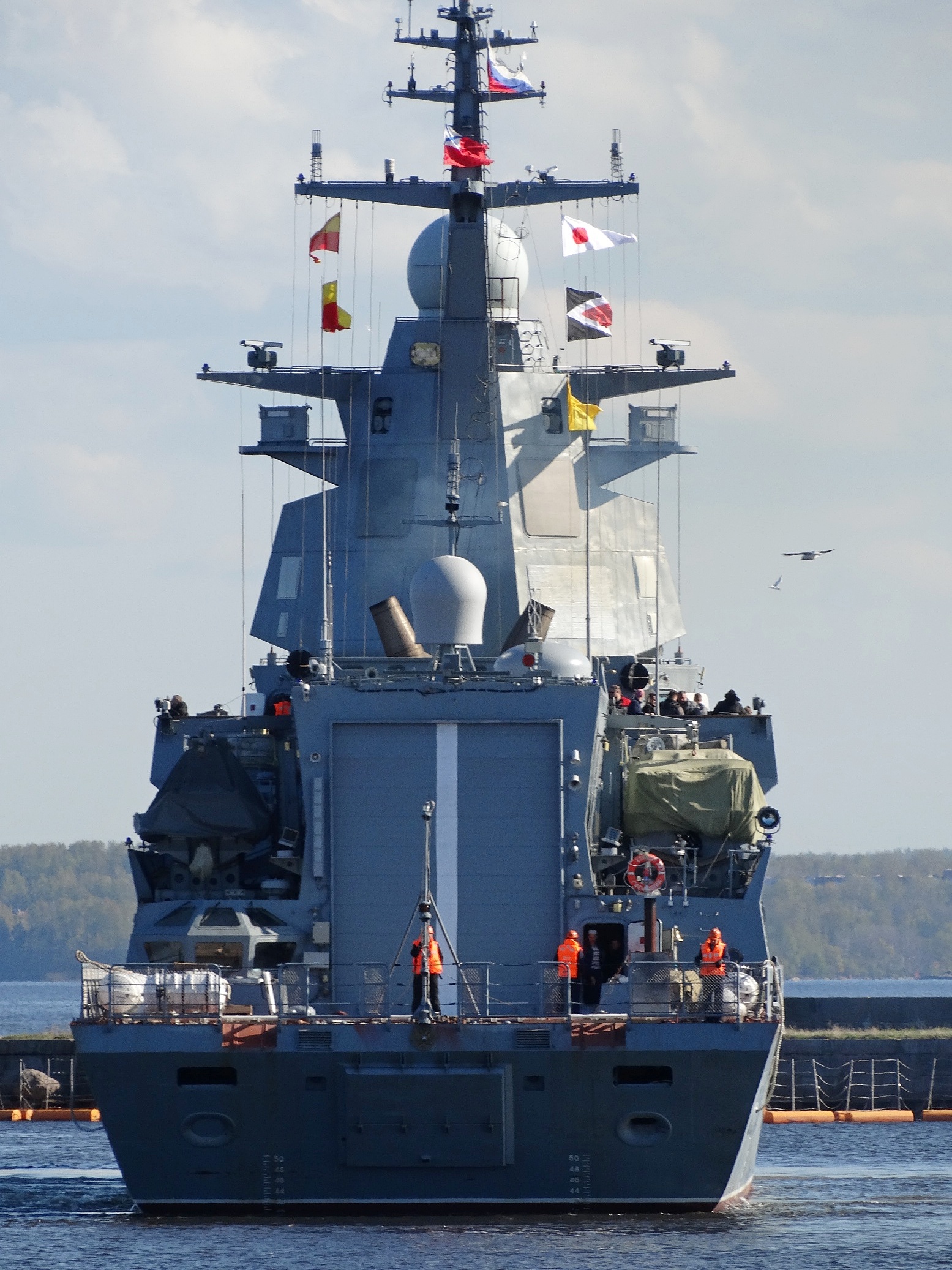 20385型是俄海军现役轻护20380型的升级版,虽然是"升级",但舰体和舰载