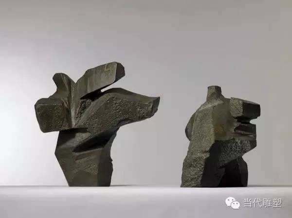 台湾著名雕塑家朱铭写意太极系列作品