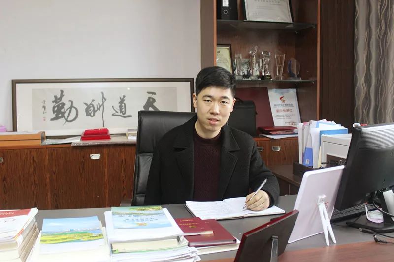 点赞余志军当选浙江省自强模范