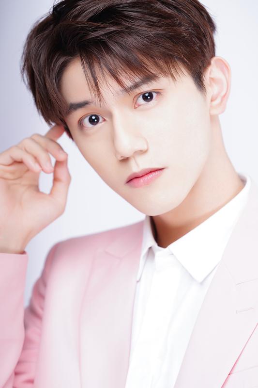 以团之名宗赢在逆境中成长在反差萌中演绎满满正能量