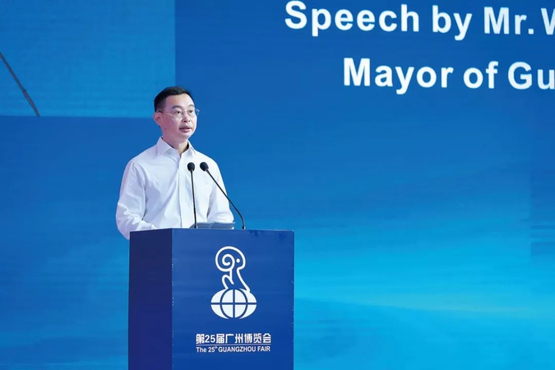 洪伟东(时任)莅临展位现场精彩回放2019年中国(广州)国际渔业博览会的