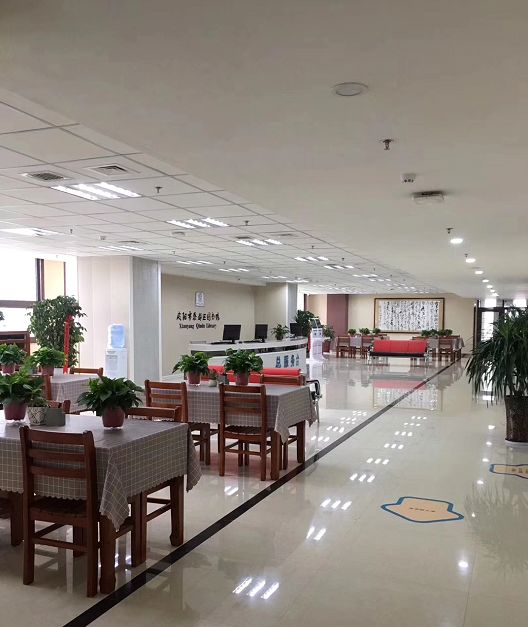 爱读书的你福利来了秦都区图书馆开始试运行了