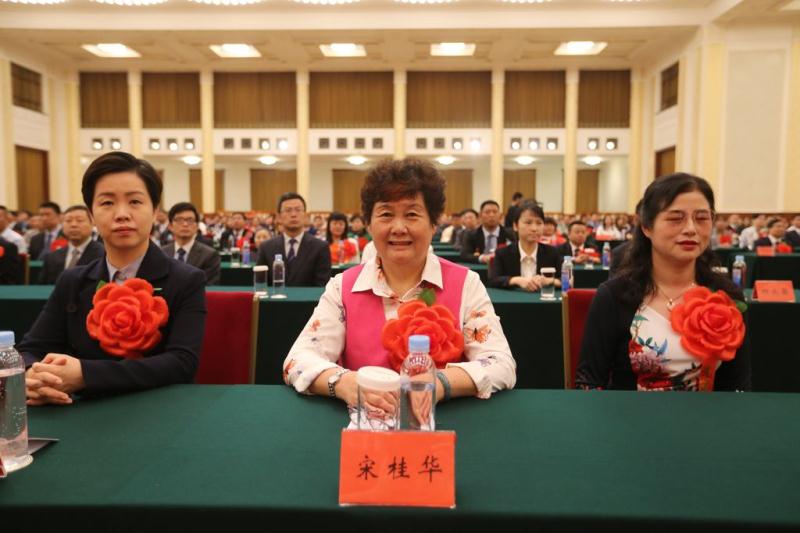 暖万家——记全国助残先进个人,青岛笑姐志愿者公益中心创办人宋桂华