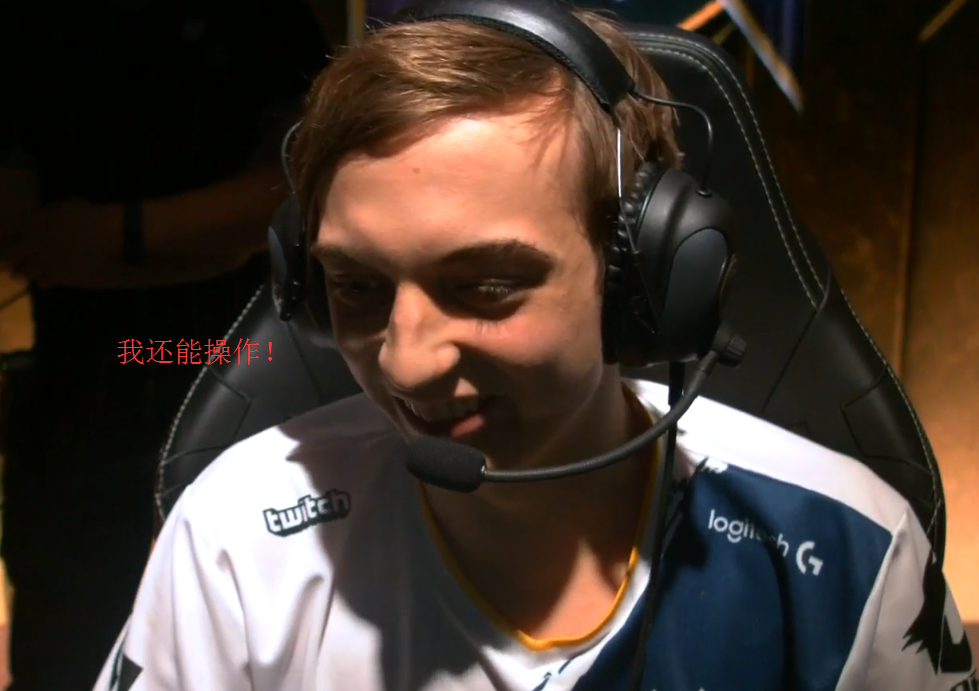 lol:看到caps被tl四人包夹,meiko直言:他还能操作,别动他!