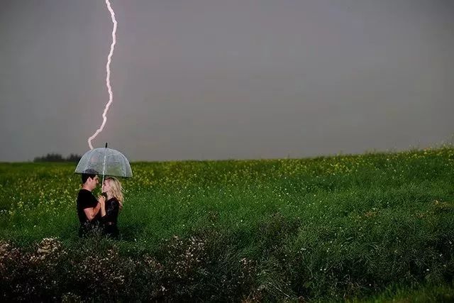 明天降溫520又是一年下大雨天打雷劈