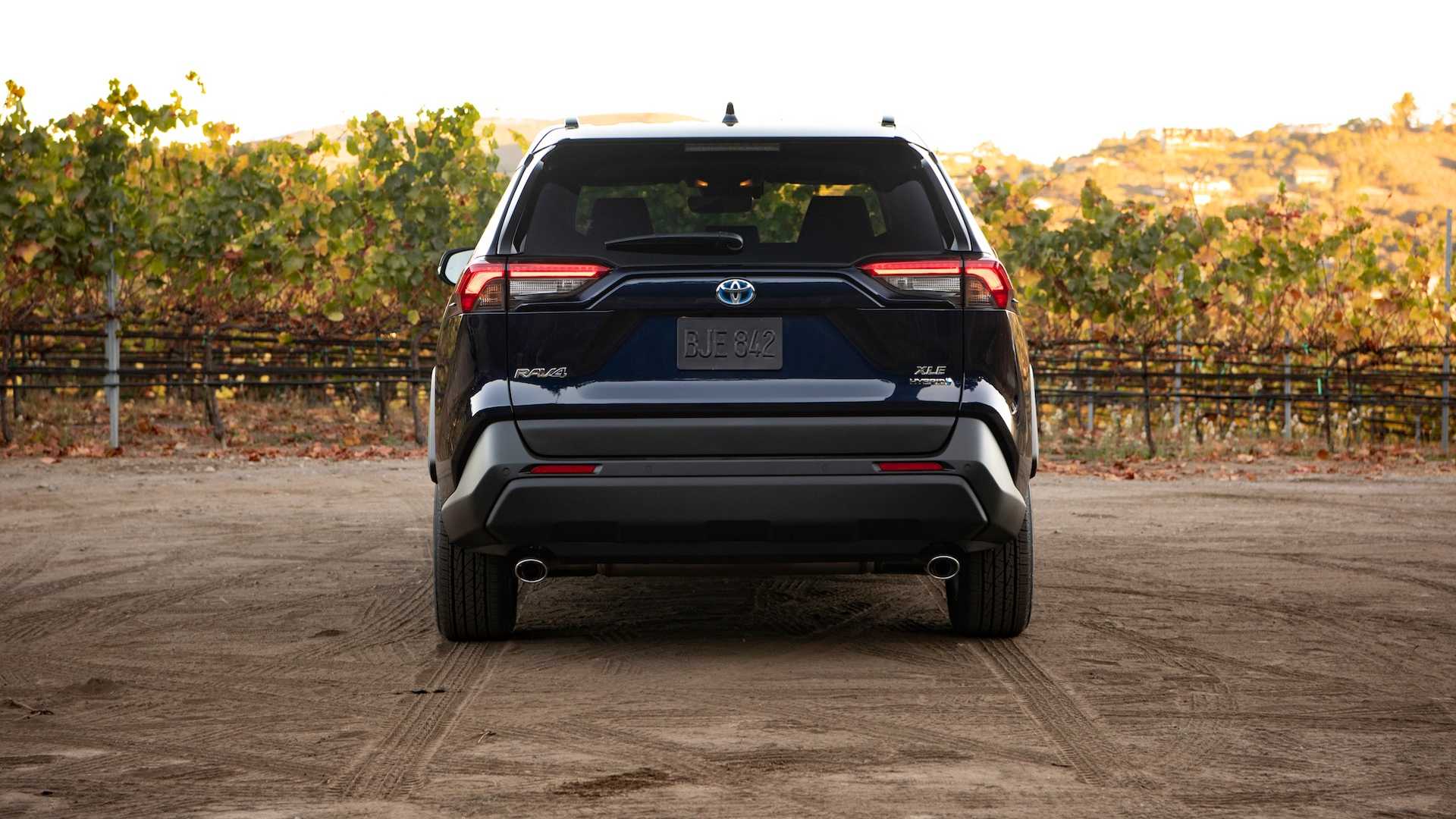 【试驾评测】相当有驾驭乐趣且实用的suv 全新丰田rav4混动