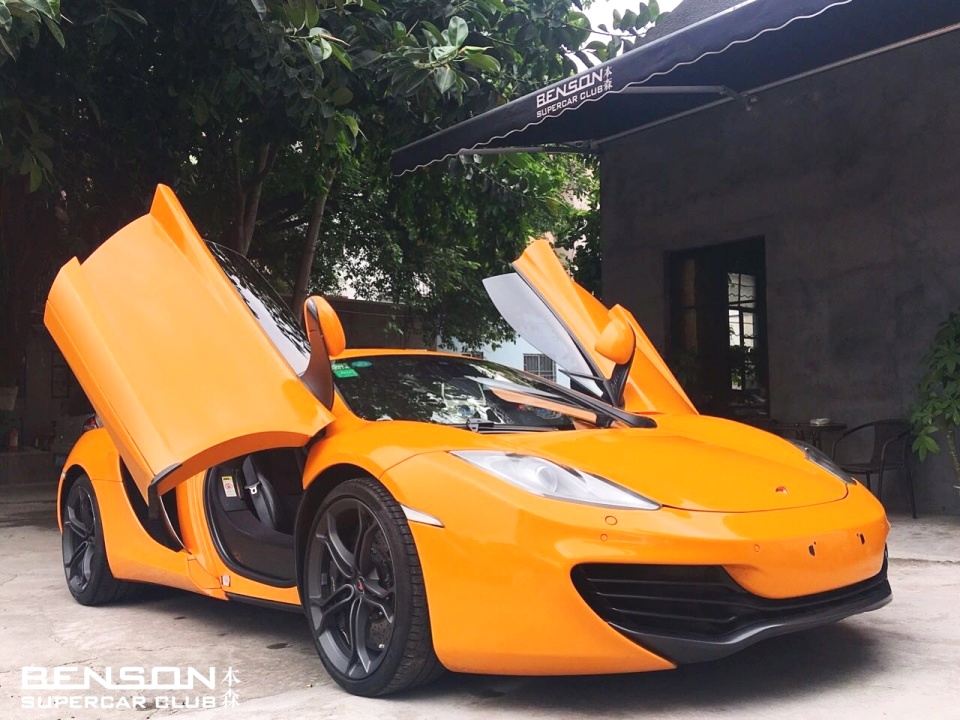 剪刀门,鸥翼门……超跑车门你知道多少?