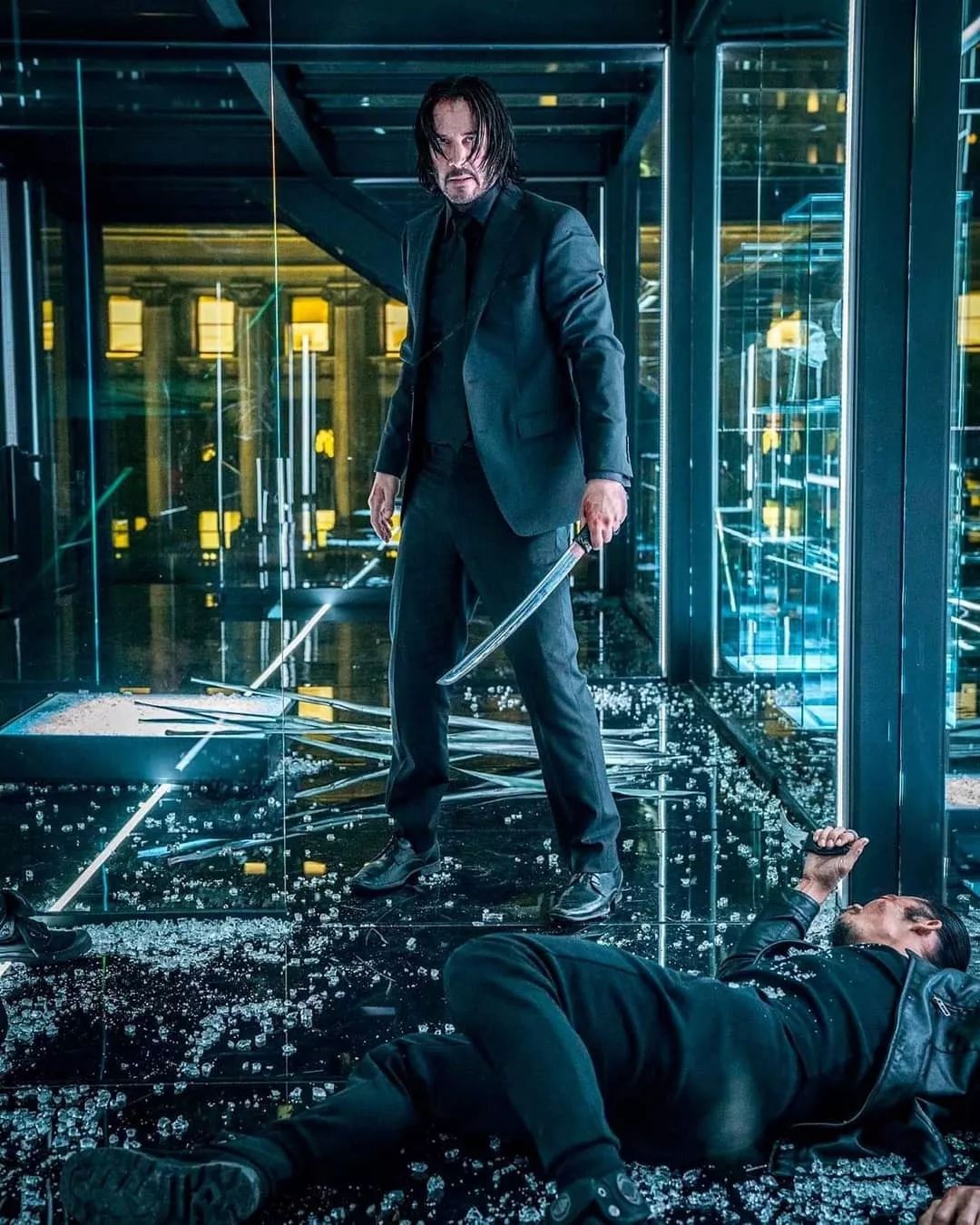 敬业男神为了拍疾速追杀3基努里维斯接受三枪特训也是拼了