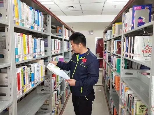 爱读书的你福利来了秦都区图书馆开始试运行了