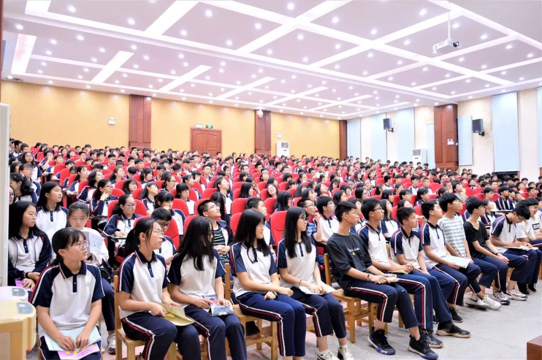 河源龙川宏图学校图片