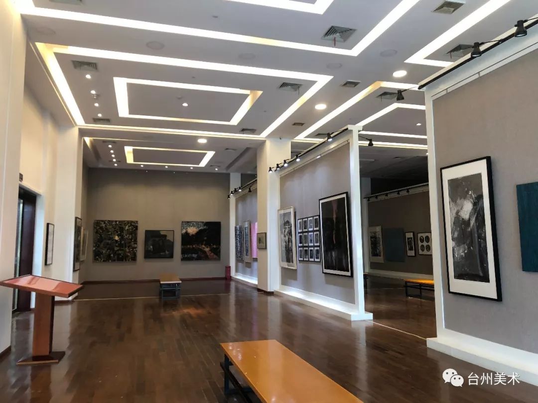 展讯第七届台州市美术作品展