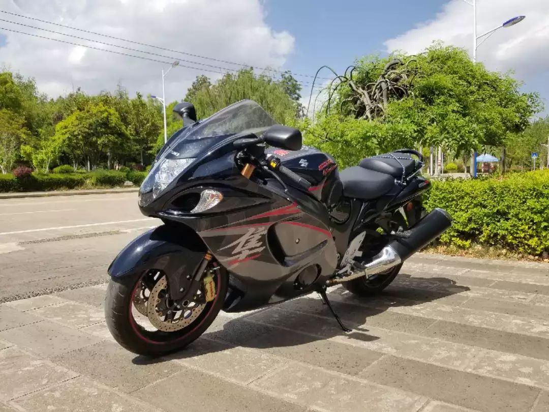 转让云南丽江2016款大贸铃木隼