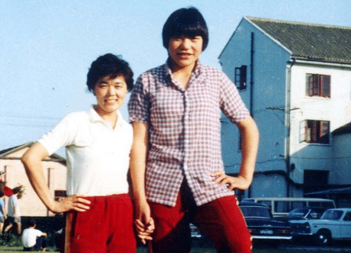 55岁女篮铁娘子教练:她曾是郑海霞队友,与儿子同为八一效力!_展淑萍