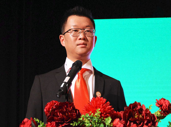 马尔凯华侨华人企业联谊总会换届金建明当选会长