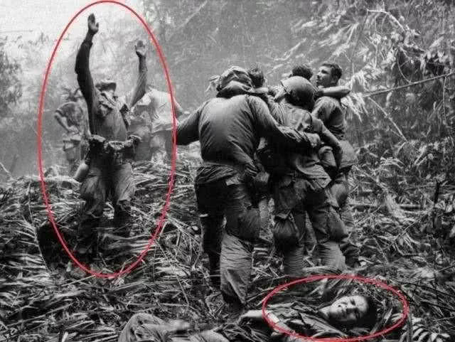 战争结束后清理遗体, 为何美军带走同伴时, 会向遗体补枪?_伤亡