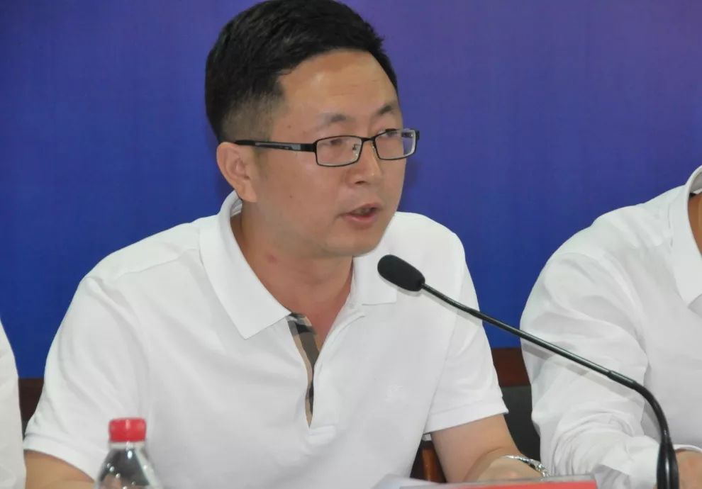 云庆,市住建局党委委员,副局长陈根满,镇党委副书记,常务副镇长潘卫军