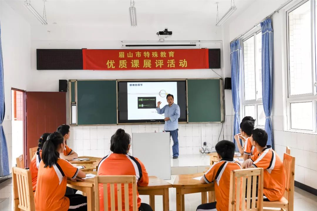 仁寿特殊教育学校图片