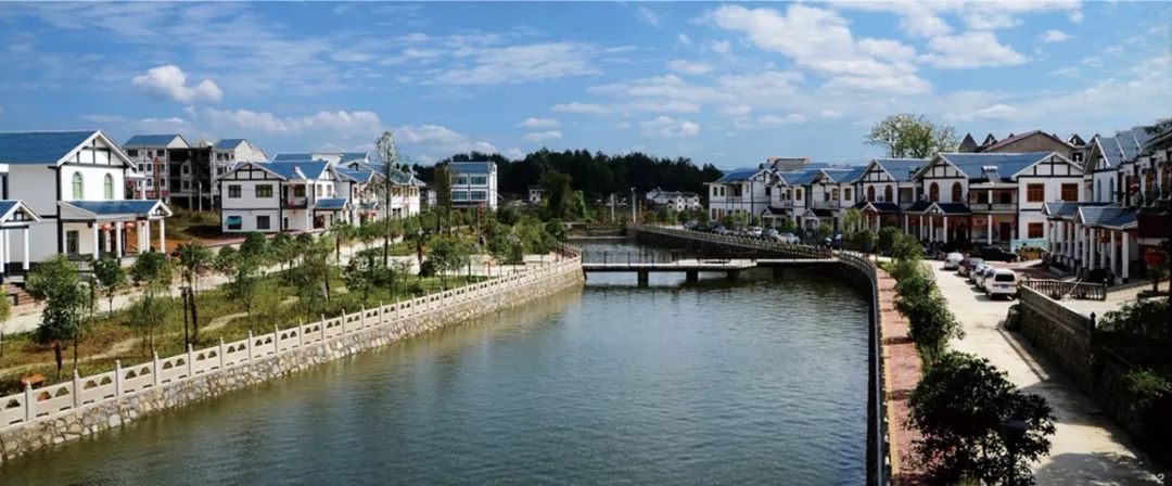 一本全城参与的画册,承载了怎样的情怀?_余庆县