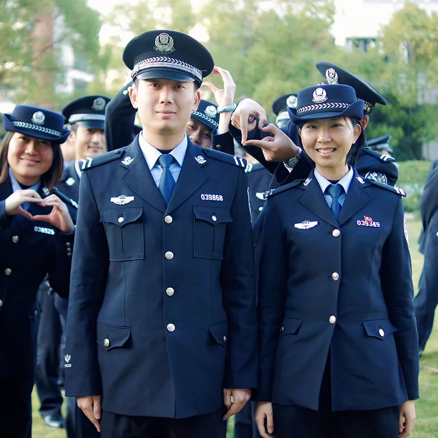 人民警察服装图片大全图片