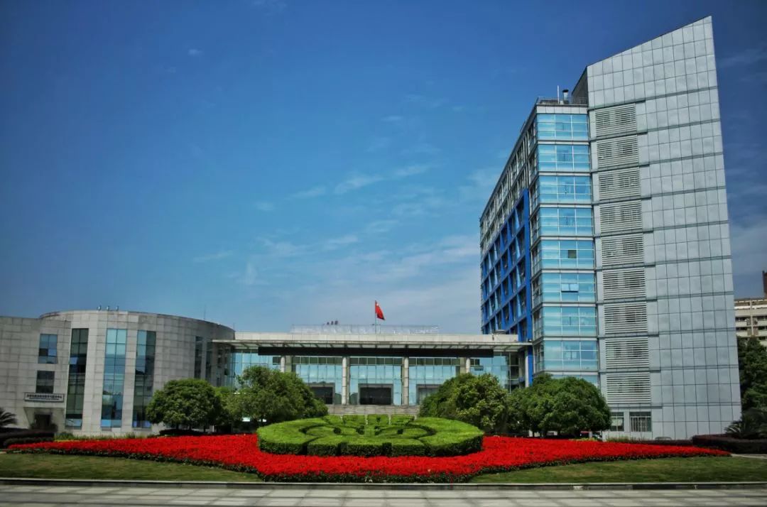 西南财经大学5-201920想对温江高校们说团团有几句肉麻的情话正好明天