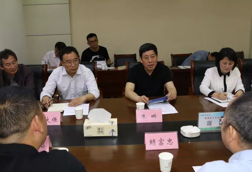 动态我县职业技术学校职业教育托管合作办学签约仪式举行