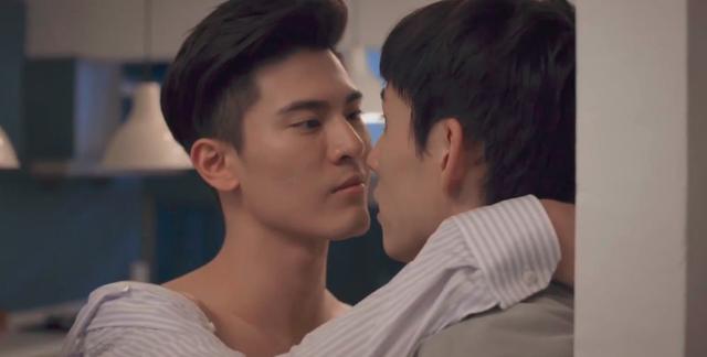 腐剧男神同志圈套高甜同居过后下周预告又搞事了