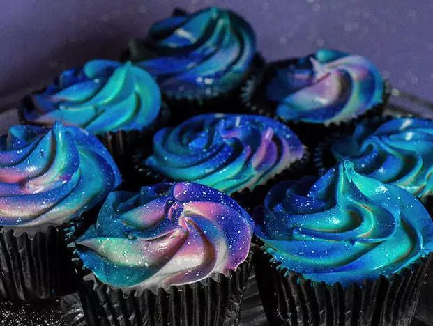 别拦我,我能吃下整个宇宙!_星空