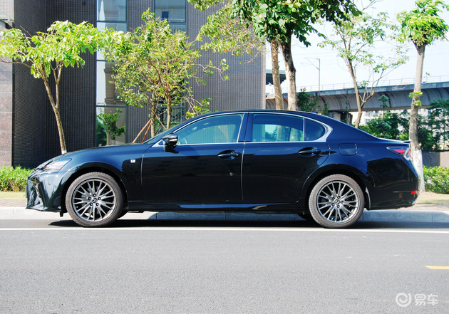 不凡之选珠海激情试驾雷克萨斯gs300fsport版