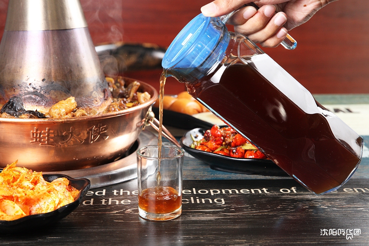 辣的吃多了难免会有些口干舌燥,来上一扎 酸梅汤(12)解解心宽,酸甜的