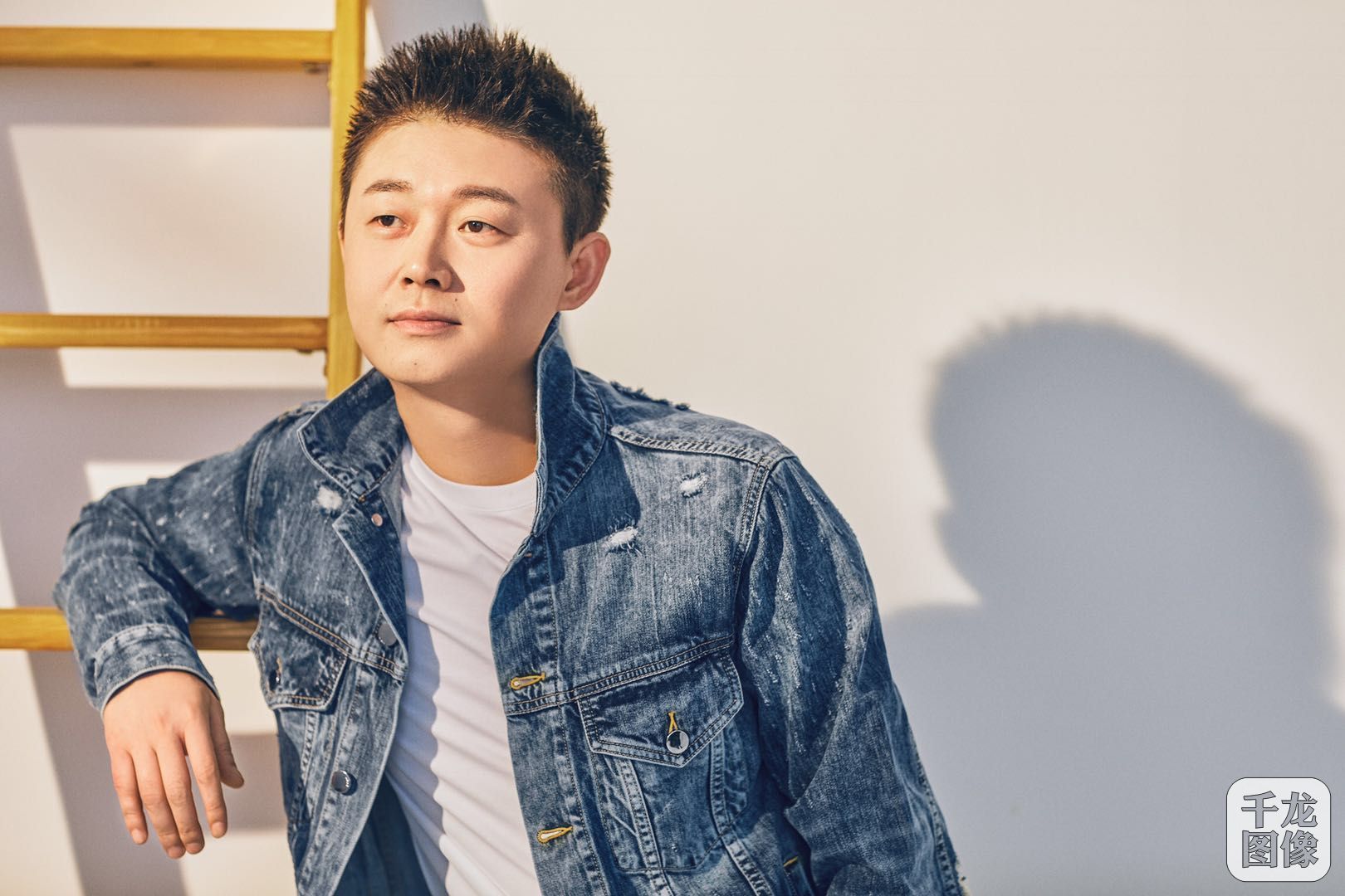 520歌手小军新歌《爱需要》浪漫来袭