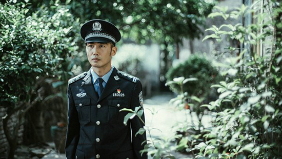 破冰行动口碑爆棚艾东亦正亦邪演技获赞