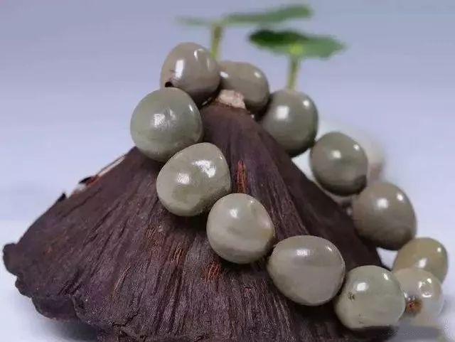 佛珠中的十八罗汉(二)月亮子菩提,给你带来吉祥平安的菩提手串