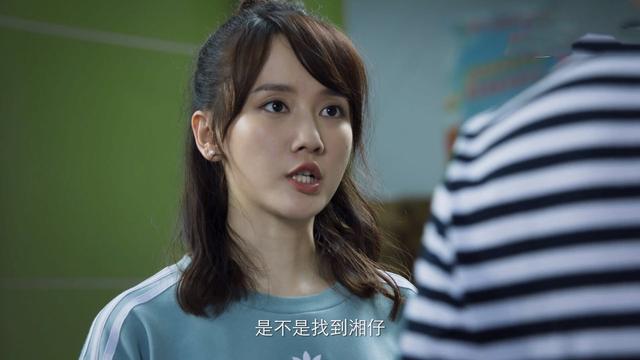 这可能是《破冰行动》唯一一个无滤镜拍摄,皮肤还这么好的女明星