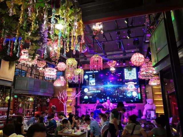 确认过眼神百益61上河城是你表白的绝佳选择