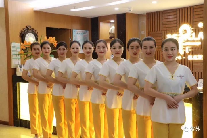 520美容师节心怀爱心为您服务