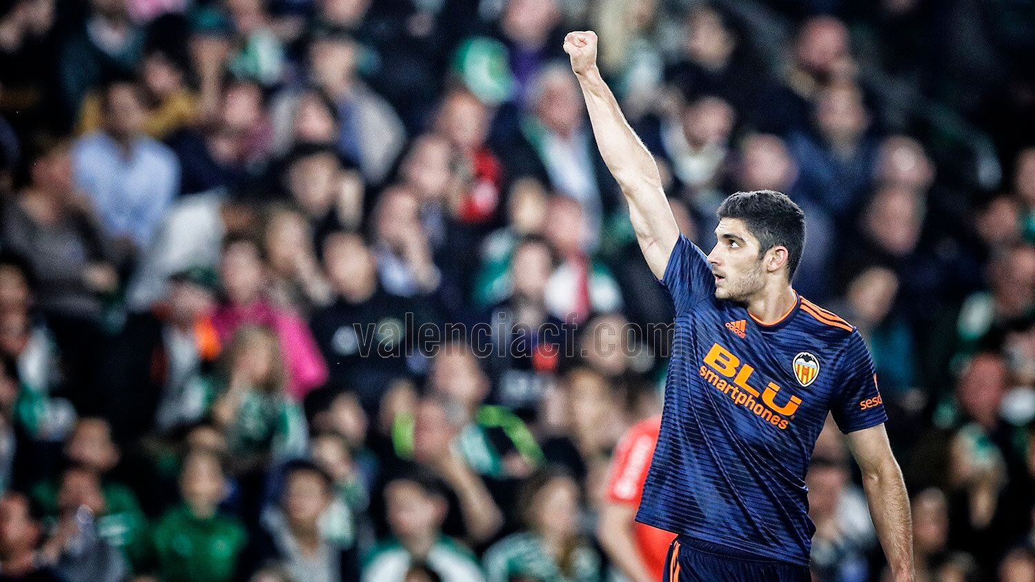 从保级球队到西甲前四!瓦伦西亚脱胎换骨诠释奇迹