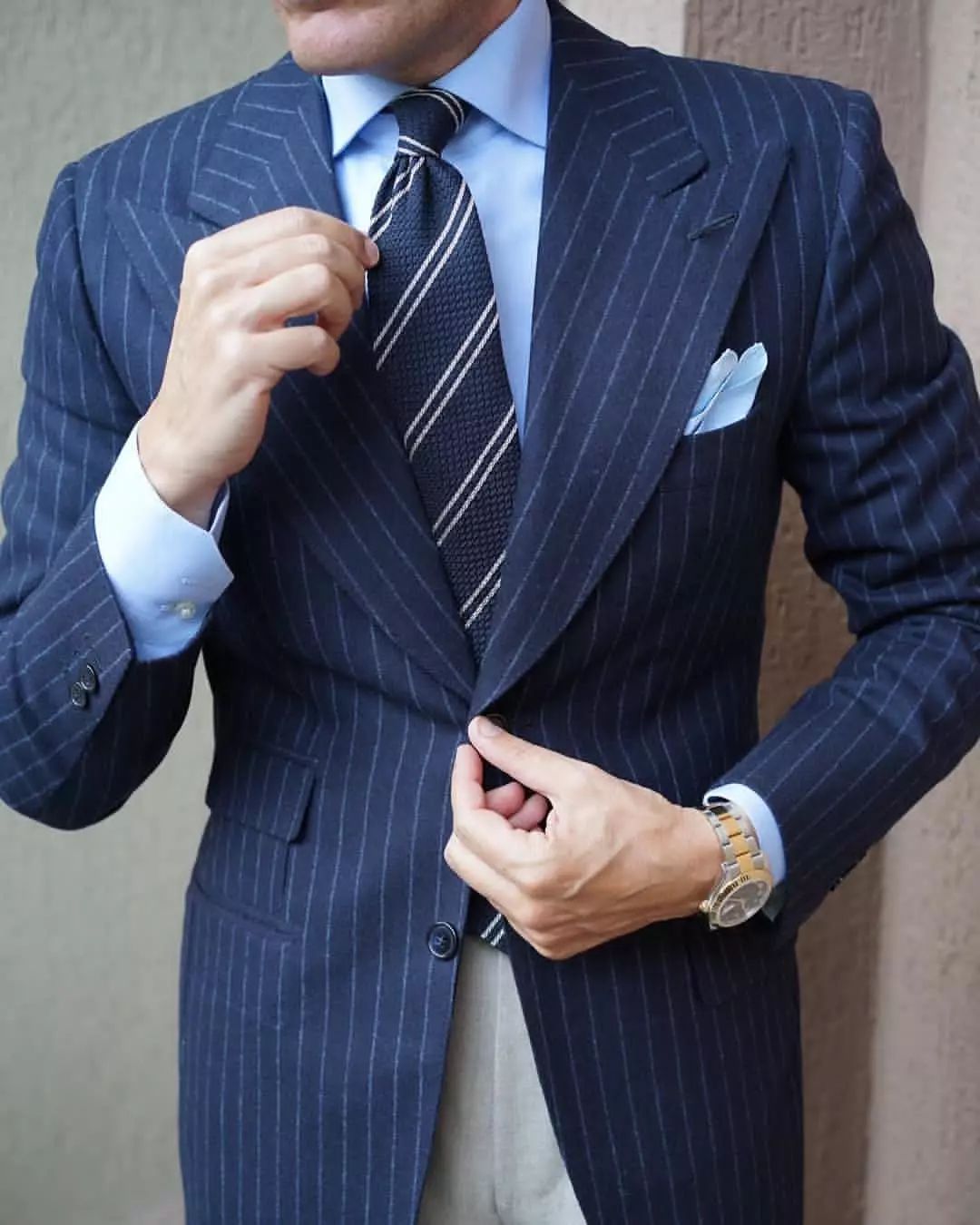 夏季系不系领带?看看 grenadine tie 再说
