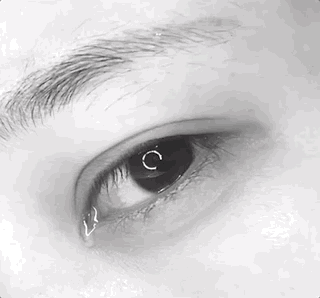 原创胡先煦和刁卓被爆已分手,女方曾晒自己伤心流泪的眼睛疑似被甩