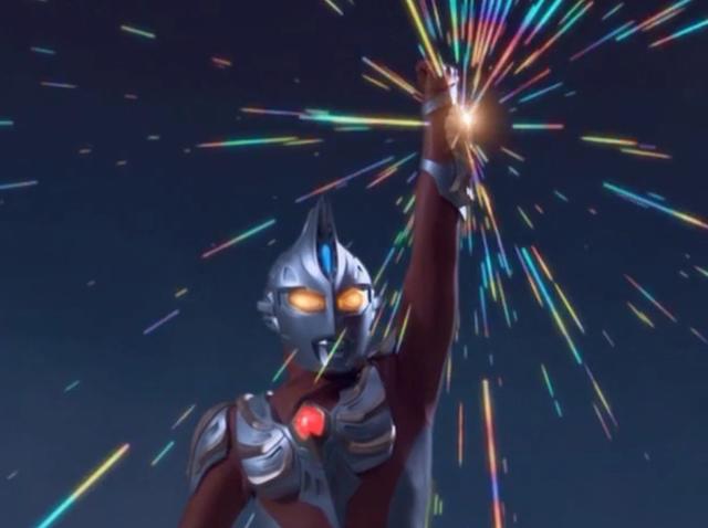 原创奥特曼:以"火花"为名的四大变身器,最神秘的就是银河火花