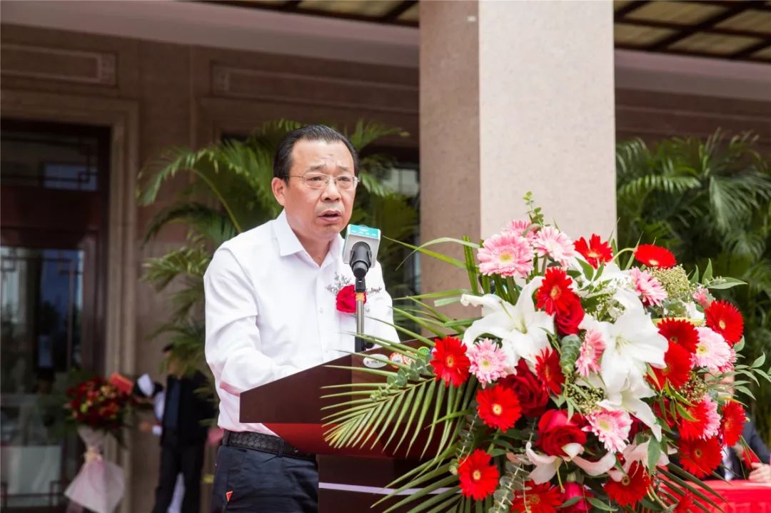 朱柏松主任发言常州市金坛区人民政府区长沈东表示:"江南医院的建立