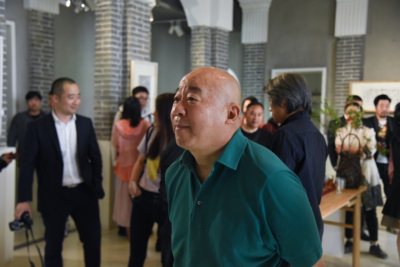 由北京杏坛美术馆主办的夏花烂漫李夏夏工笔花鸟作品展隆重开幕