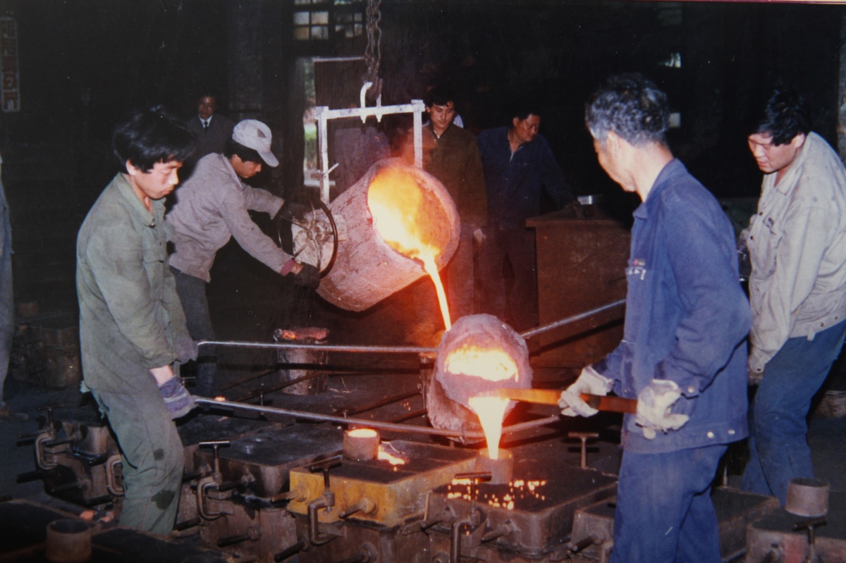 中国早期汽车工厂珍贵老照片