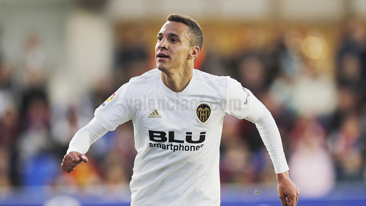 从保级球队到西甲前四!瓦伦西亚脱胎换骨诠释奇迹