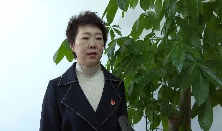 中共金山屯区委书记孙玉玲:"在这项活动中,我们金山屯区突出"常态化"